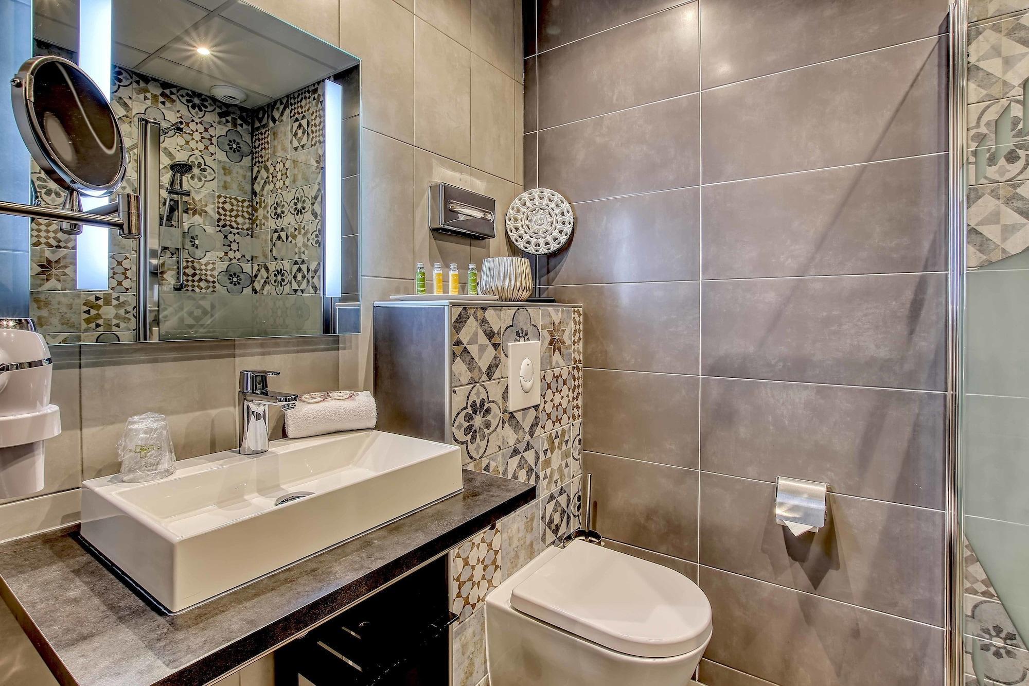Cit'Hotel La Residence Нанси Экстерьер фото