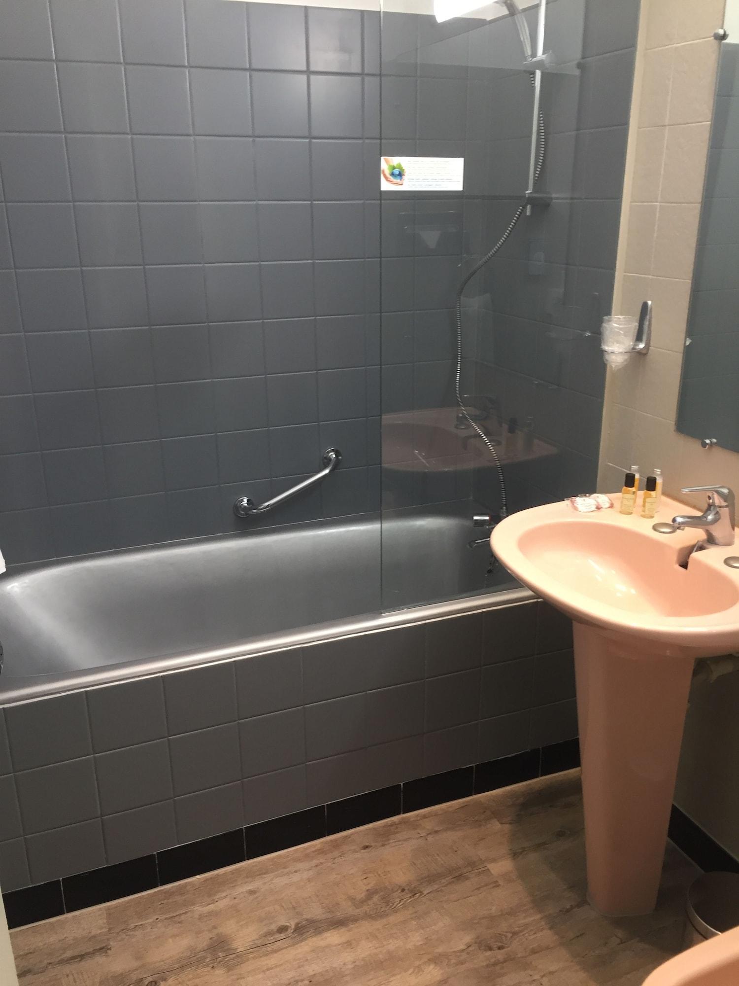 Cit'Hotel La Residence Нанси Экстерьер фото