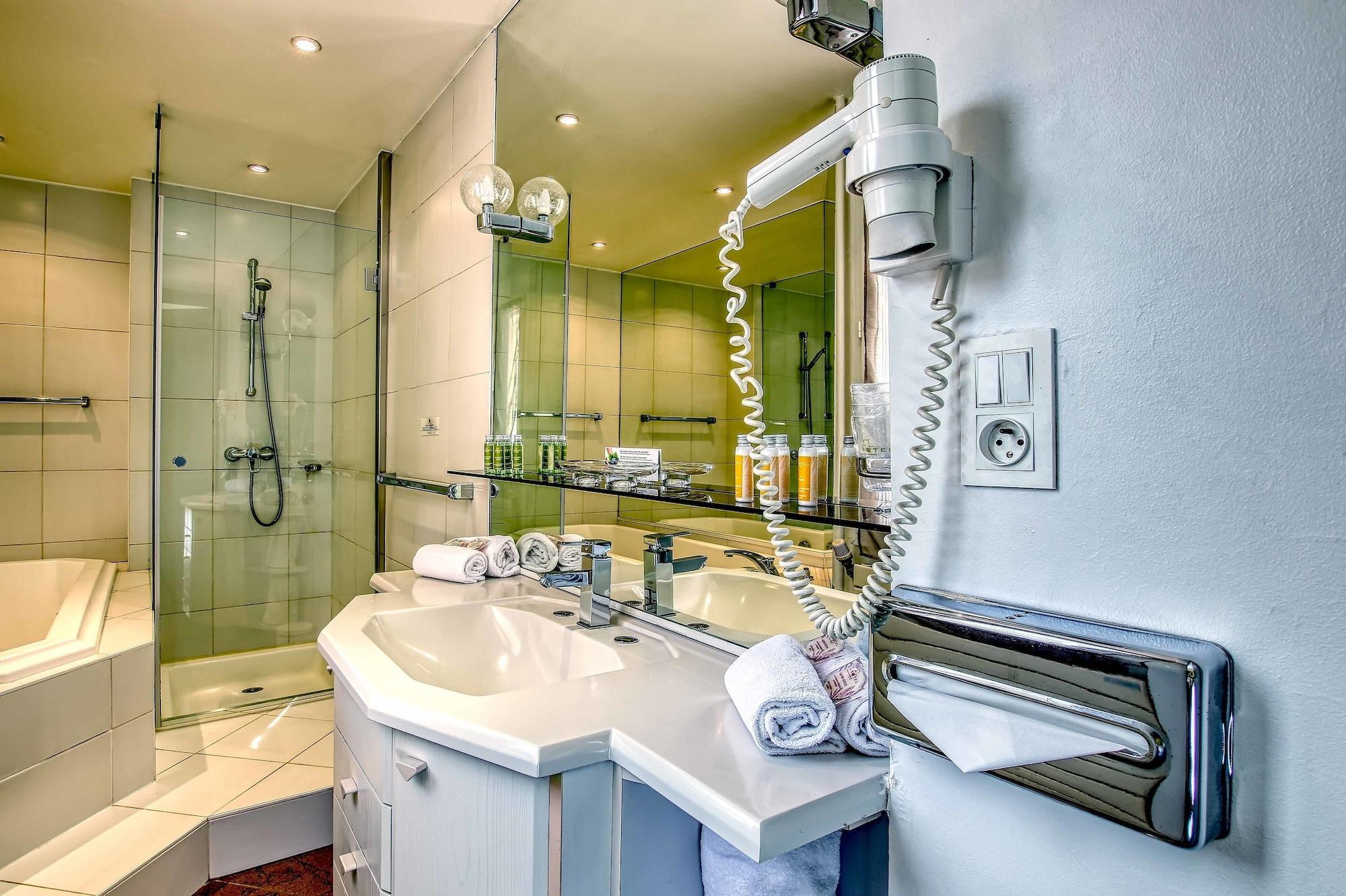 Cit'Hotel La Residence Нанси Экстерьер фото